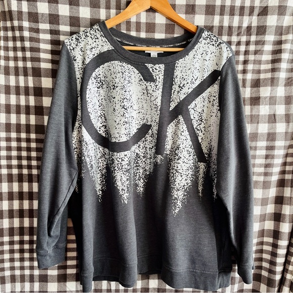 Calvin Klein Tops - Silver print Calvin Klein graphic sweatshirt